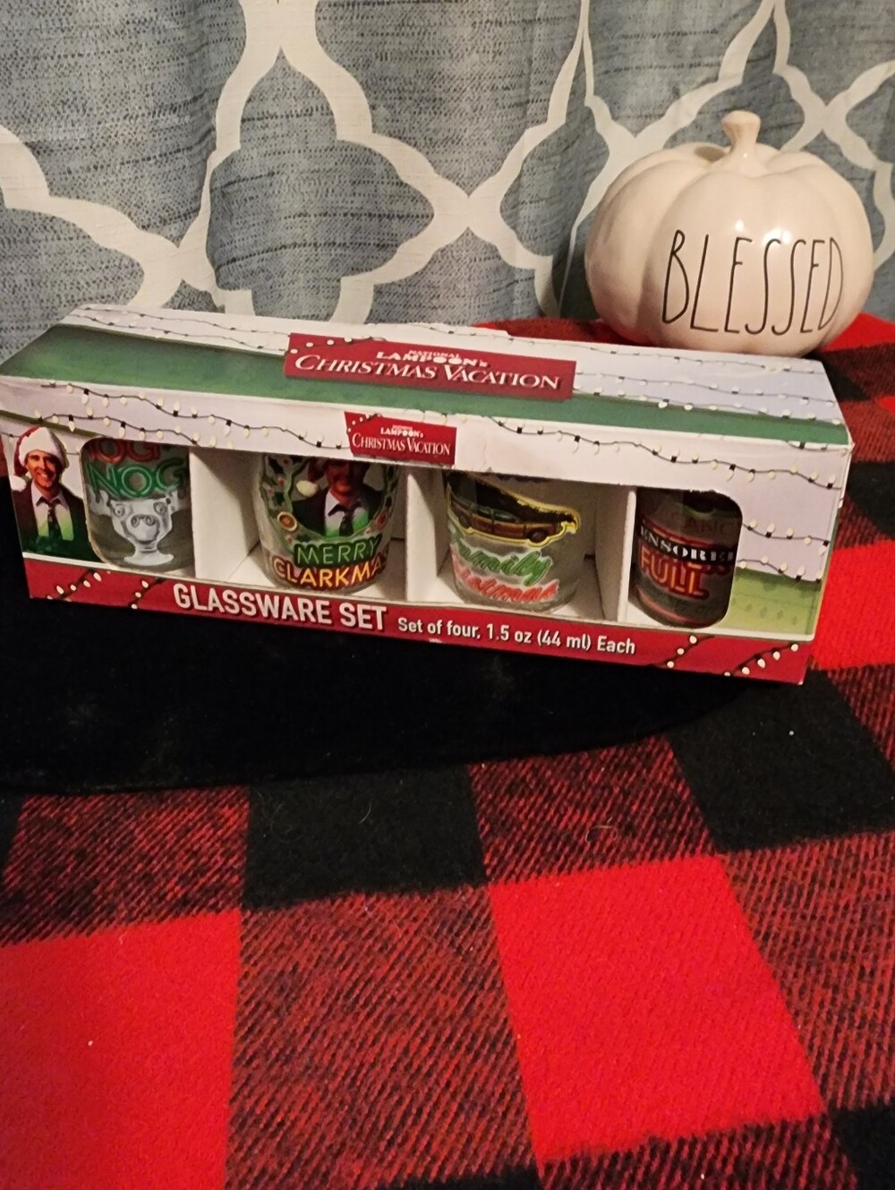 Amazon Christmas Vacation 4-Piece Multicolor Shot Glass Set